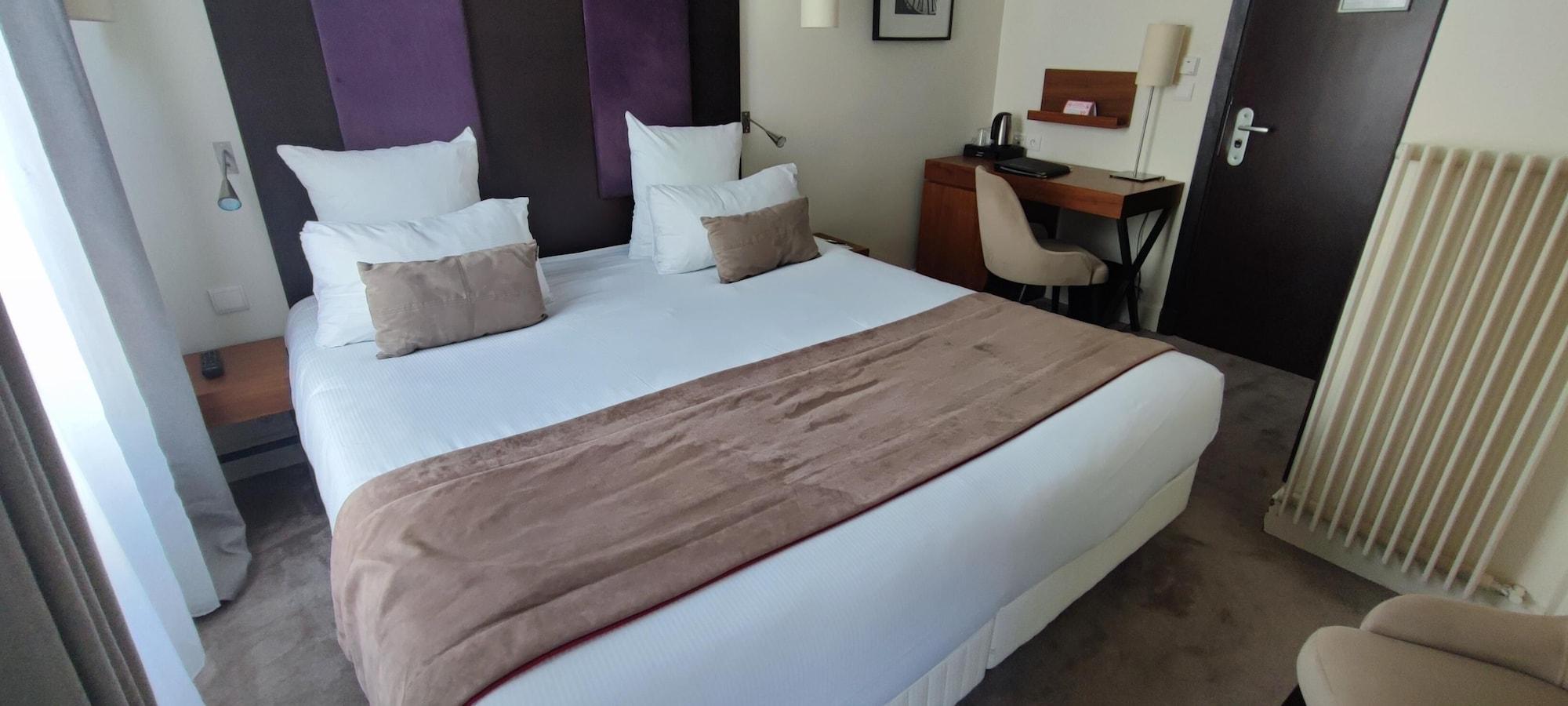 Hotel Elysees Bassano Париж Экстерьер фото
